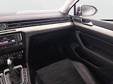 Volkswagen Passat (2015) Highline 2.0 BiTDI, 4X4 - náhled 8