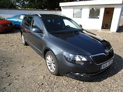 Škoda Superb 1,6TDI-77KW-NOVÝ OLEJ - fotografie inzerátu