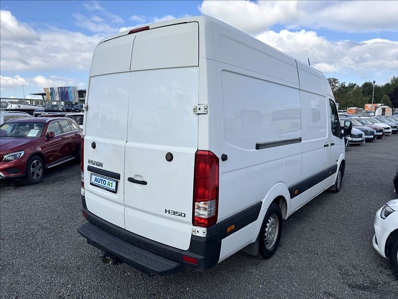 Hyundai H 350 2,5 DPH VÝHŘEV LONG ČR TAŽNÉ - fotka 4 z 36