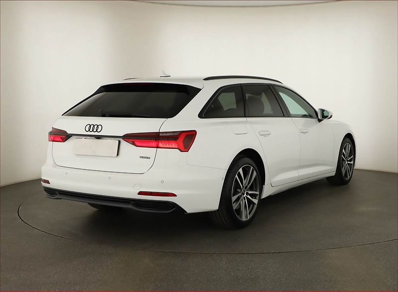 Audi A6 (2022) 45 TFSI - fotka 5 z 20