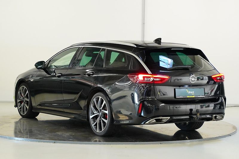 Opel Insignia - fotka 7 z 30