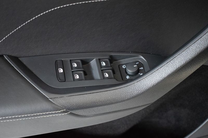 Škoda Kodiaq 2.0 TDI DSG*STYLE*ACC*DPH*ČR 1 - fotka 15 z 43