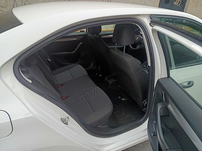 Škoda Octavia (2014) - fotka 39 z 55