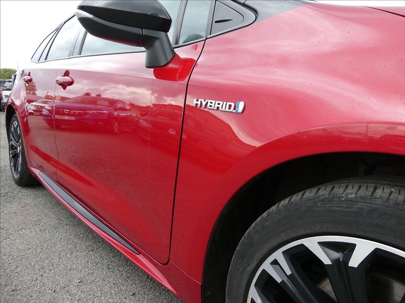 Toyota Corolla 2,0 Hybrid e-CVT GR Sport 112k - fotka 12 z 44