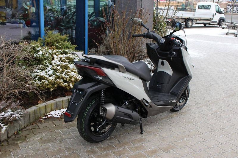 Kymco X-Town 125i ABS (2024) X-Town CITY 125i ABS AKCE 2024 - fotka 5 z 7