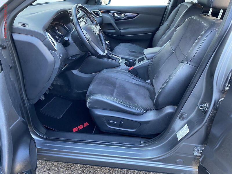 Nissan Qashqai (2016) 1.2 DiG-T, N-Vision, panor - fotka 9 z 18