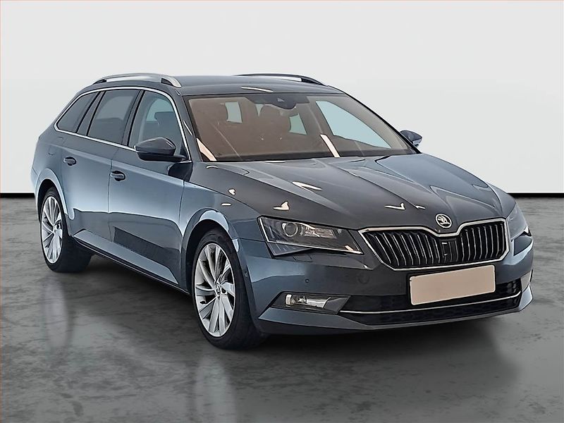 Škoda Superb (2018) 2.0 TDI, Kůže, Navi, Bi-Xenony - fotografie inzerátu