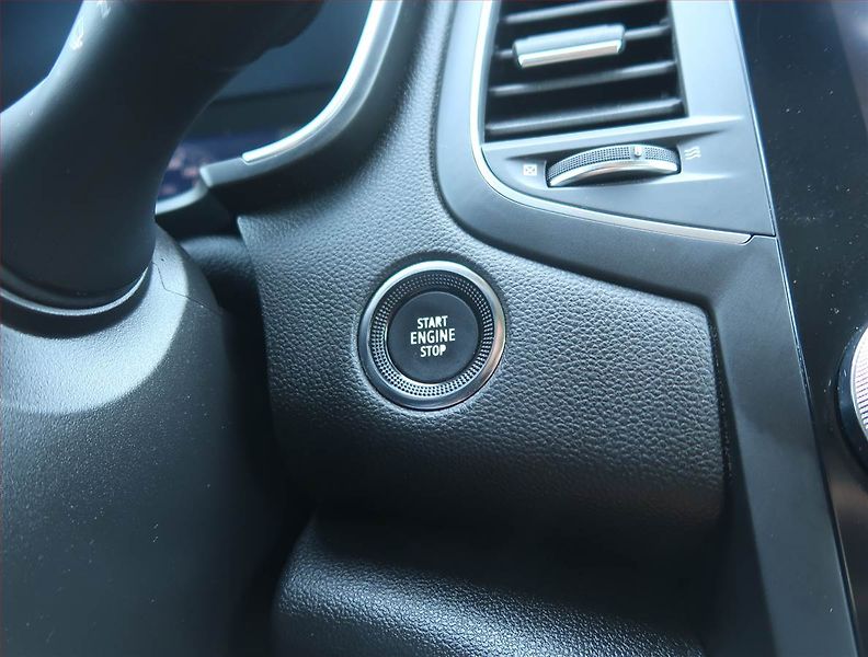 Renault Mégane (2022) Intens 1.3 TCe, Serv.kniha - fotka 18 z 20