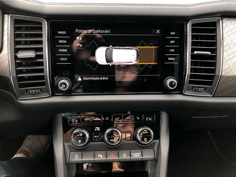 Škoda Kodiaq 2.0 TDi 4x4 DSG 7st. STYLE - fotka 21 z 30