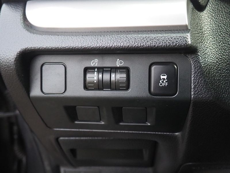 Subaru XV (2013) 2.0D 4x4 - fotka 19 z 34