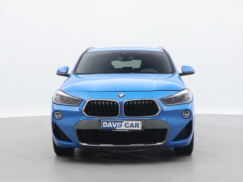 BMW X2 2,0 20d 140kW xD CZ M-Sport - fotka 2 z 19