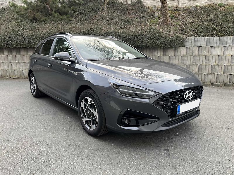 Hyundai i30 STYLE 1.5 DPI 71 kW DPH - fotka 3 z 20