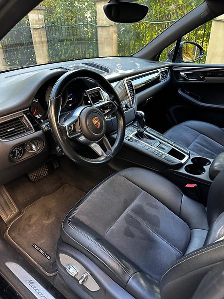 Porsche Macan (2018) Porsche Macan S - fotka 9 z 14