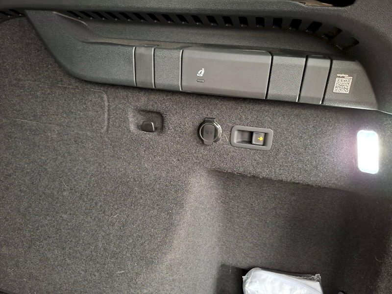 Škoda Kodiaq (2024) EXCLUSIVE SELECTION 4X4 TD 142 - fotka 27 z 31