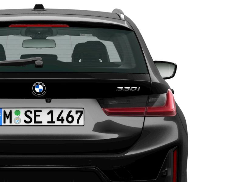 BMW Řada 3 330i xDrive Touring - fotka 10 z 10