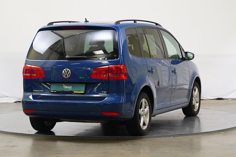Volkswagen Touran - fotka 2 z 6