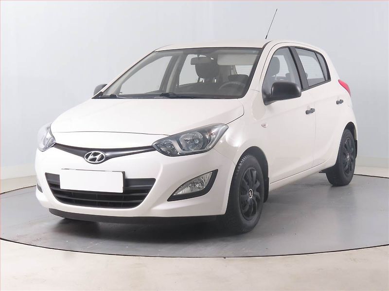 Hyundai i20 (2013) 1.2, Serv.kniha - fotka 2 z 13