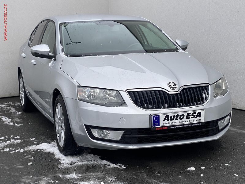Škoda Octavia (2014) 1.6 TDi, ČR, AC, výhřev sed - fotografie inzerátu