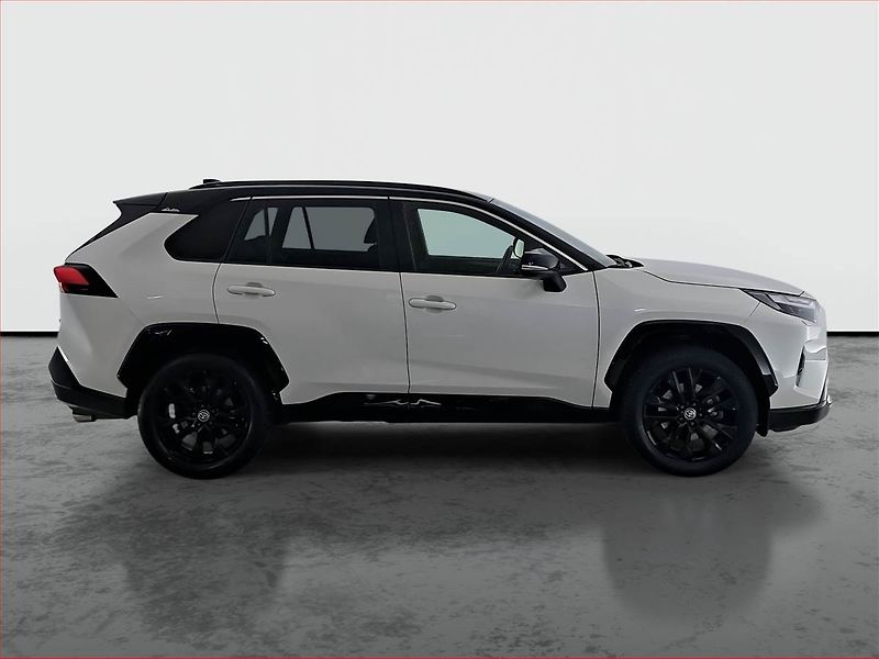 Toyota RAV4 (2022) 2.5 Hybrid - fotka 6 z 19