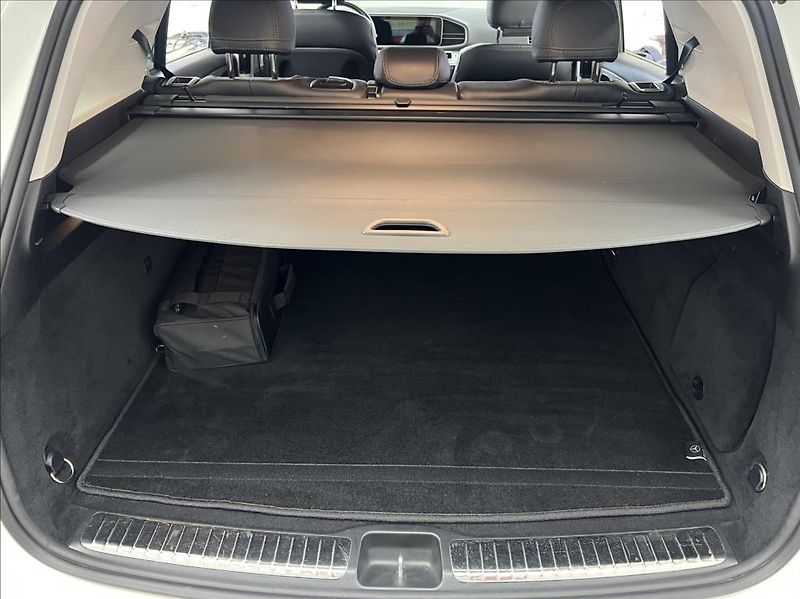 Mercedes-Benz GLE 350De 4MATIC AMG - fotka 13 z 32