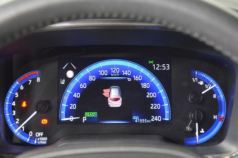 Toyota Corolla (2022) 2.0Hybrid Comfort AUT TS - fotka 12 z 20