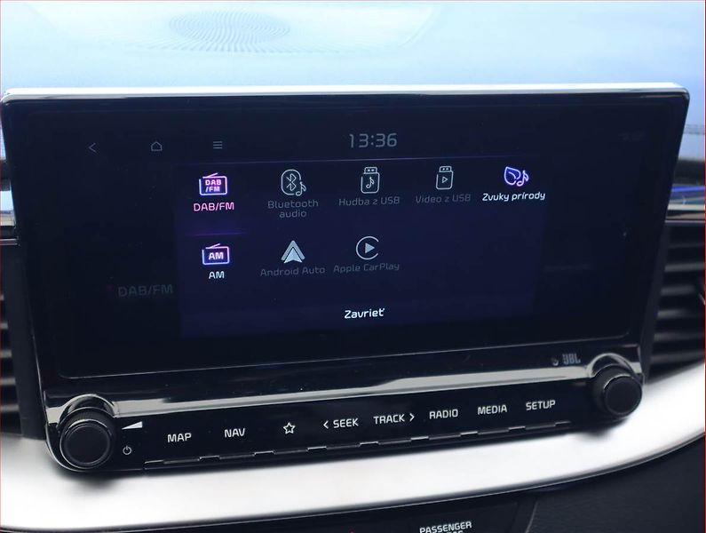 Kia Ceed (2021) 1.5 T-GDI, Automat, Serv.kniha - fotka 19 z 21