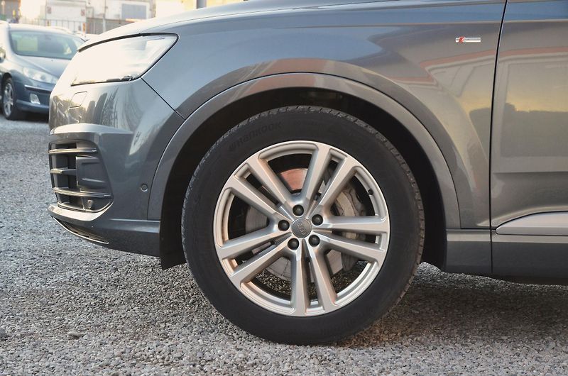 Audi Q7 (2016) 3.0TDi Q S-Line 1.MAJ./ VÝBAVA - fotka 7 z 51