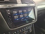 Volkswagen Tiguan (2016) R-Line 2.0 TDI, 4X4, Automat - náhled 20