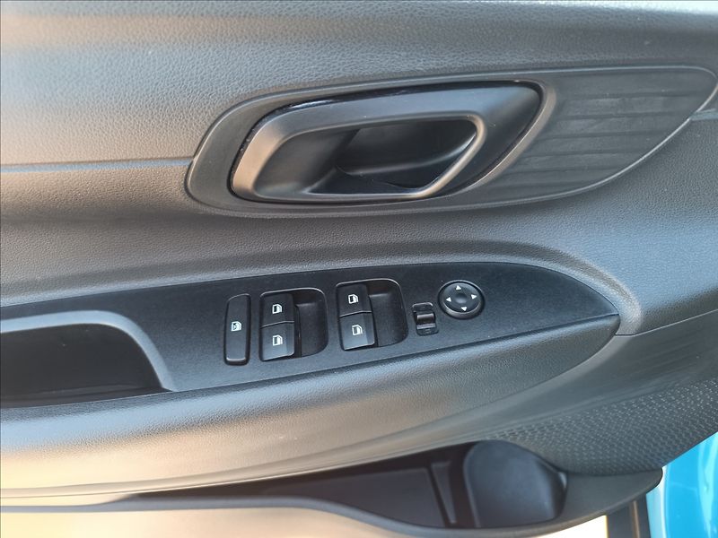 Hyundai Bayon 1,0 T-GDi Smart - fotka 17 z 20