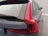 Volvo V90 D4 MOMENTUM PRO  - náhled 32