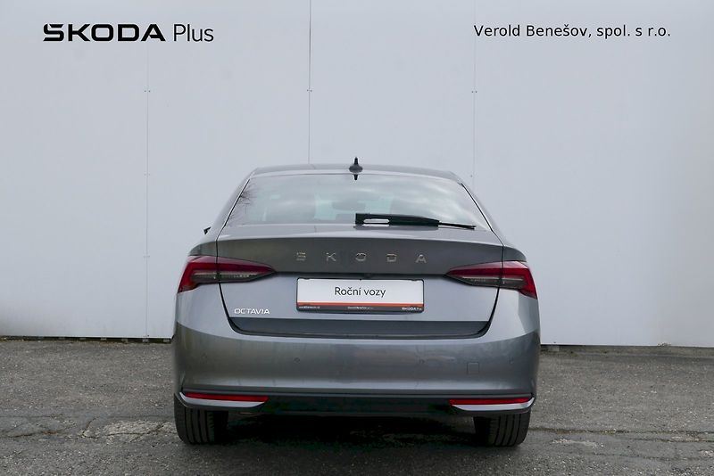 Škoda Octavia (2025) 1.5 TSI 110 kW DSG 7° Exclusiv - fotka 8 z 35