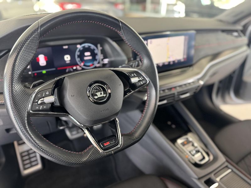 Škoda Octavia RS 2,0TDI*DSG*HUD*REZERVACE! - fotka 10 z 34