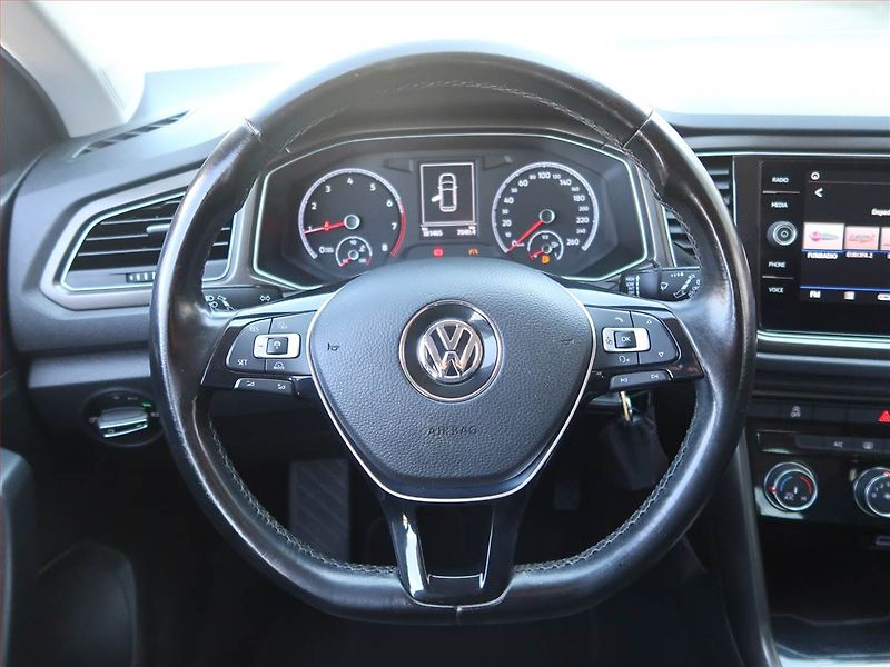 Volkswagen T-Roc (2018) 1.0 TSI, Navi, Tempomat - fotka 17 z 17