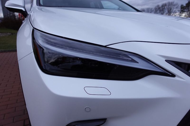Lexus NX 350h NX350h Luxury Top Panoramic 4x - fotka 38 z 38