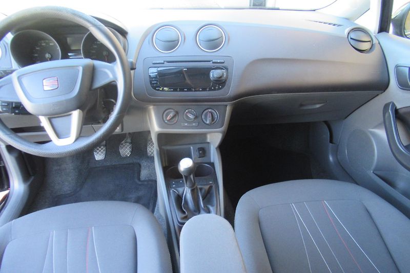 Seat Ibiza 1.2i  KLIMA  SADA ALU KOL - fotka 10 z 21