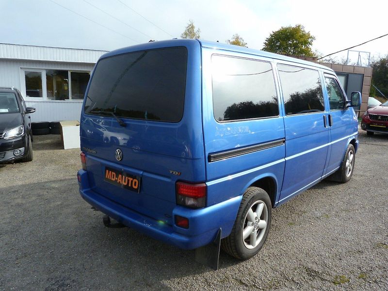 Volkswagen Multivan 2,5 TDI Atlantis - fotka 5 z 36