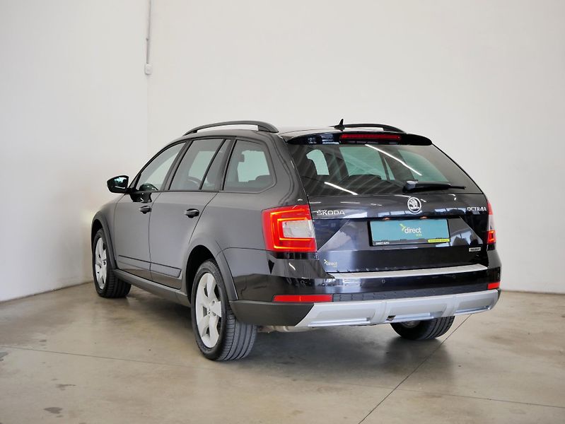 Škoda Octavia - fotka 7 z 24