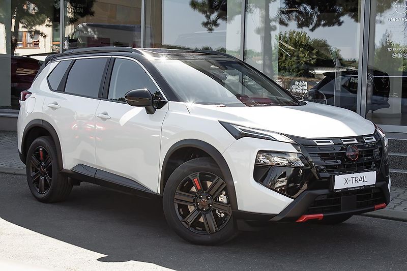 Nissan X-Trail (2026) 1,5 e-POWER 213k e-4ORCE N-TRE - fotka 3 z 23