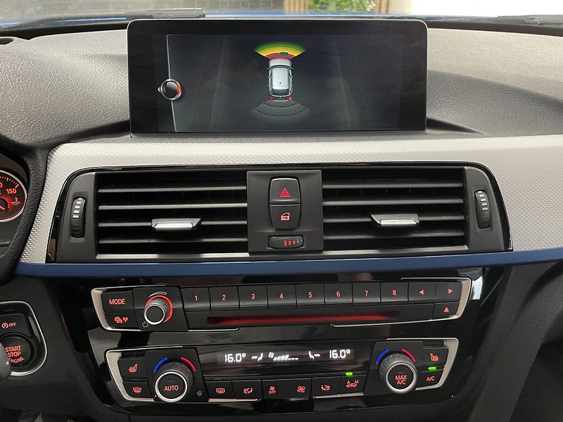 BMW Řada 3 320 XD M-Paket ČR LED NAVI ACC - fotka 32 z 34