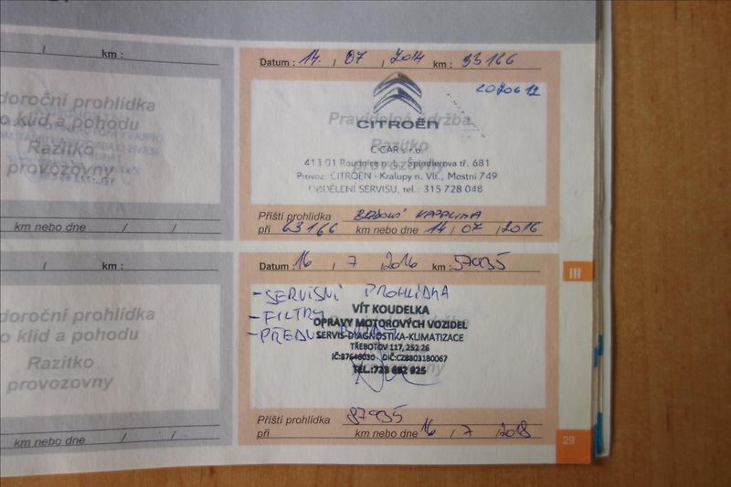 Citroën C3 1,4 i, ČR, SERV.KN., CHROM. - fotka 29 z 32
