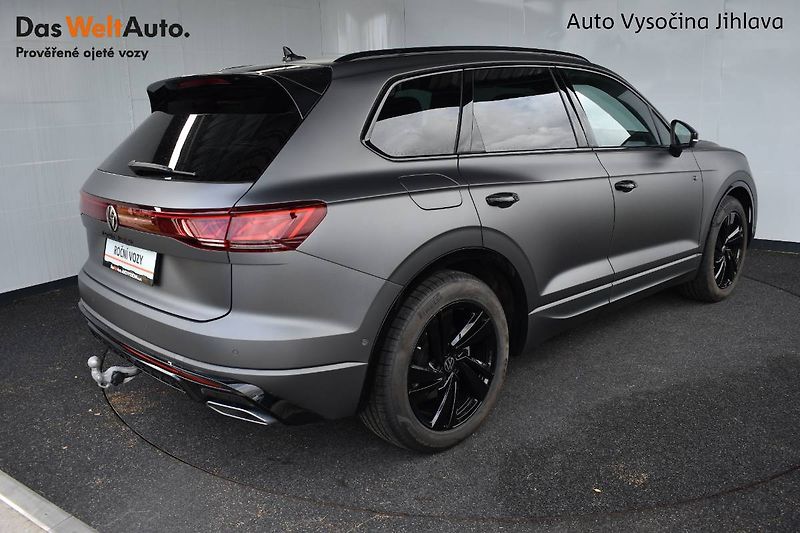 Volkswagen Touareg (2026) R-line 3.0TDI 210kW, 5 let zár - fotka 2 z 23