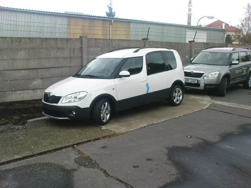 ZKUŠENOSTI UŽIVATELE: Škoda Roomster 