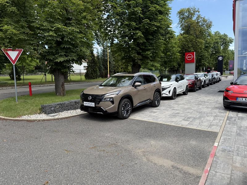 Nissan X-Trail (2026) E-POWER 213HP e-4ORCE TEKNA - fotka 3 z 21