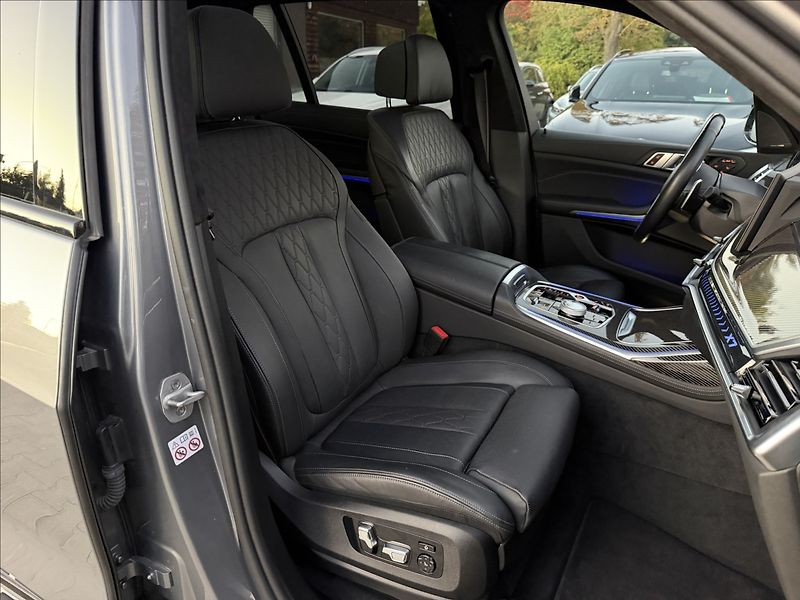 BMW X7 40d Msport X-drive - fotka 9 z 43