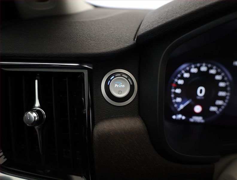 Volvo V90 (2017) Cross Country - fotka 14 z 20
