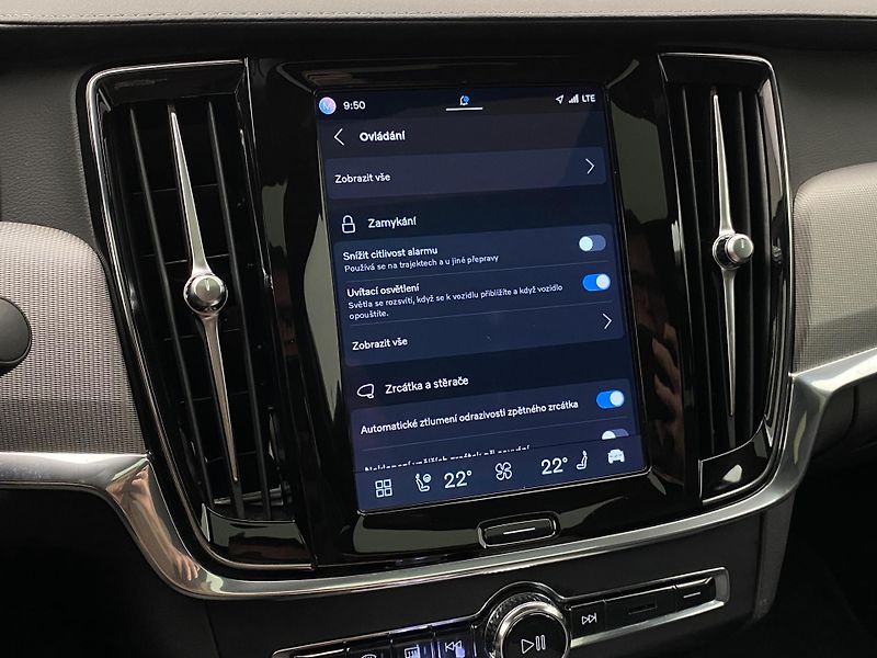 Volvo S90 B5 AWD BLACK ULTIMATE AUT CZ - fotka 52 z 62