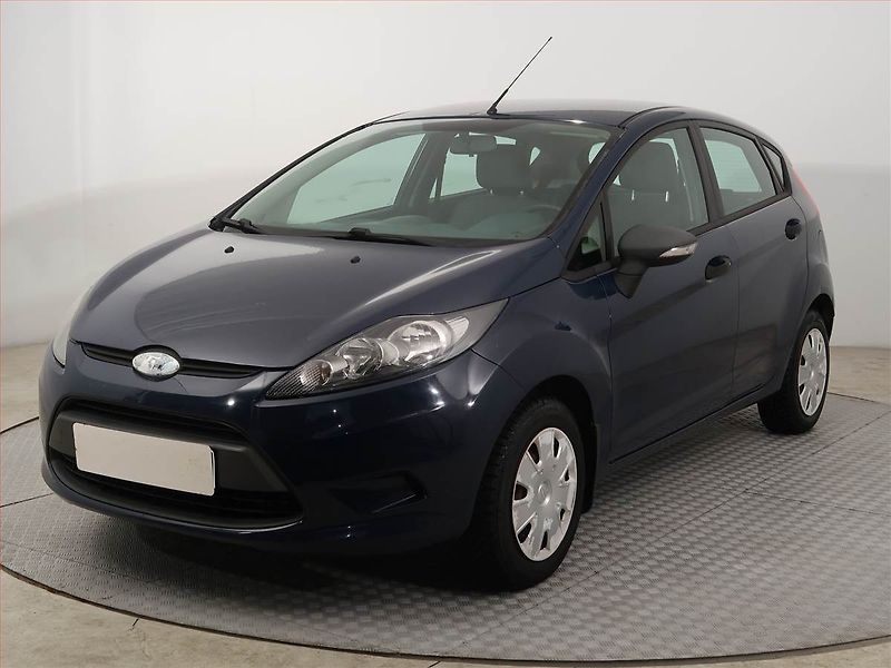Ford Fiesta (2010) 1.25, zamluveno - fotka 2 z 12