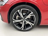 Volvo V60 T6 AWD DARK PLUS RECHARGE AUT - náhled 15