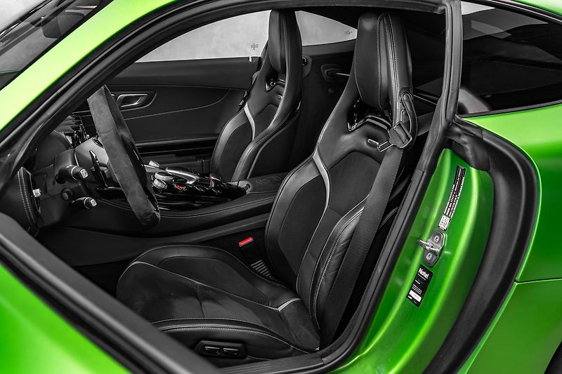 Mercedes-Benz AMG GT Keramiky, performance, kamera - fotka 19 z 27