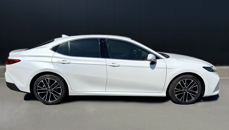 Toyota Camry Prestige - fotka 4 z 8